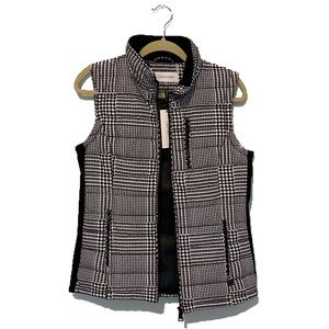 NWT Calvin Klein Vest